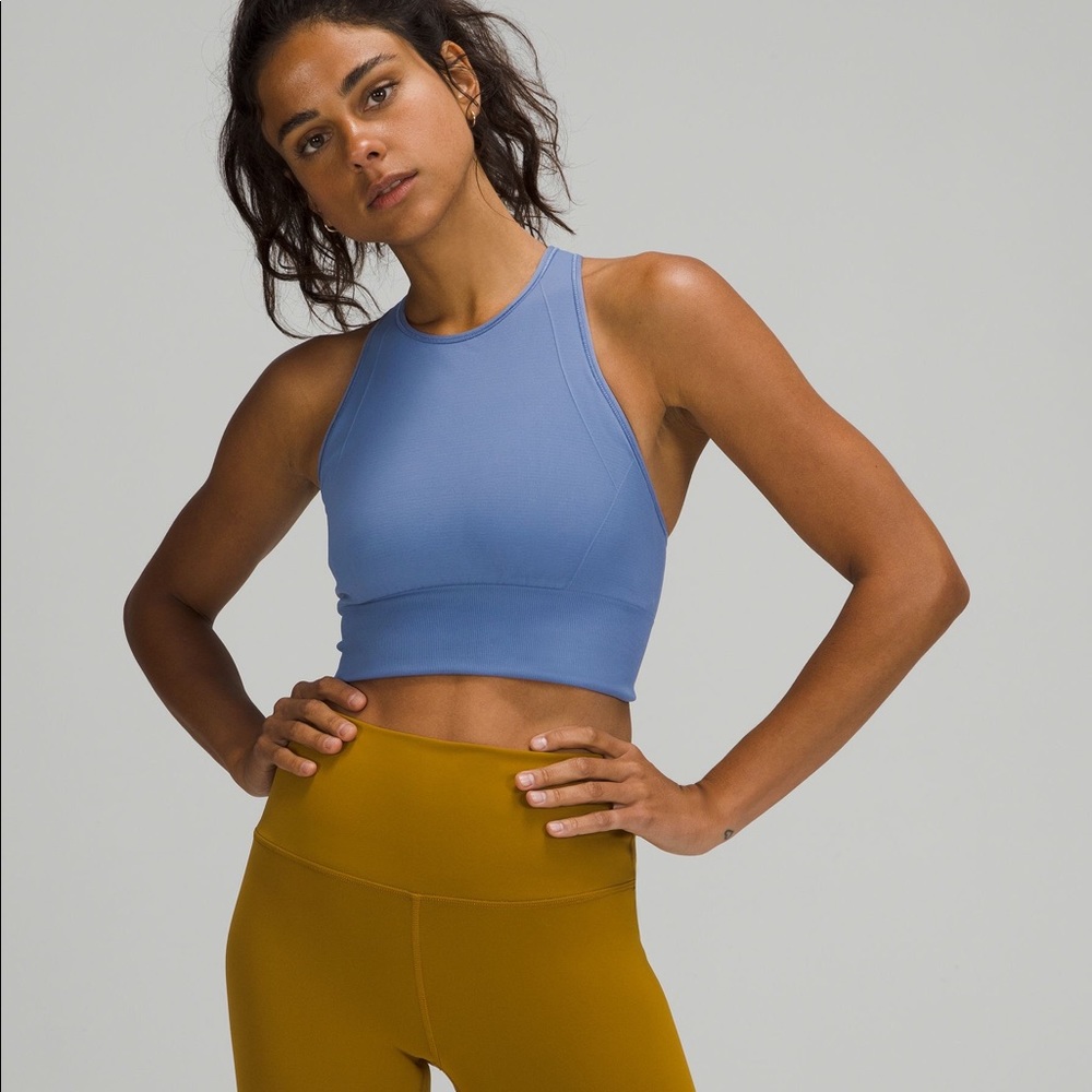 Lululemon Like New Ebb to Train Bra Size 6 in Water Drop Blue